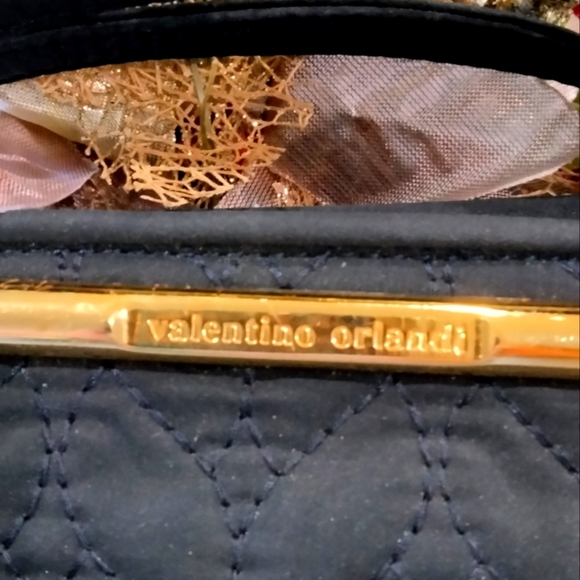 Valentino Orlandi black and gold quilted shoulder bag - Picture 5 of 5